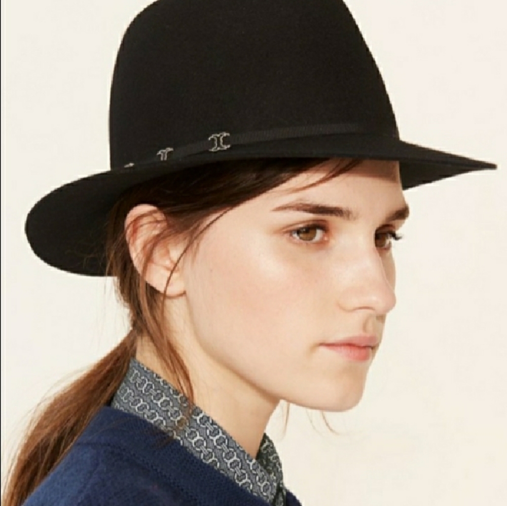 Tory Burch Triple Gemini Link Fedora
